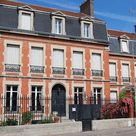 Chambre D'Hotes L'Ambroise Труа Екстер'єр фото